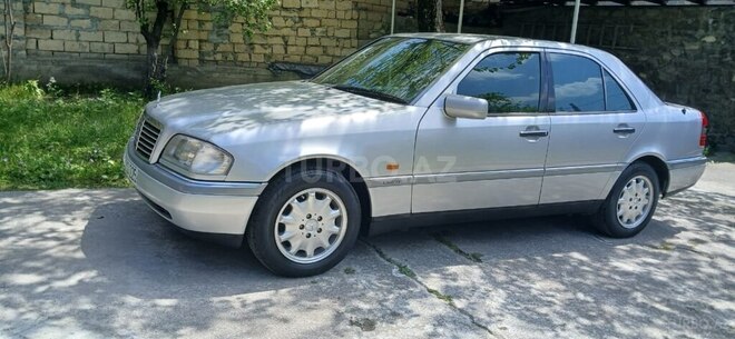 Mercedes C 180 1995, 321,580 km - 1.8 l - Şəki