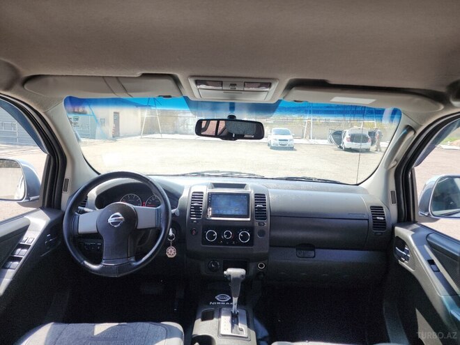 Nissan Navara 2013, 292,300 km - 2.5 l - Bakı