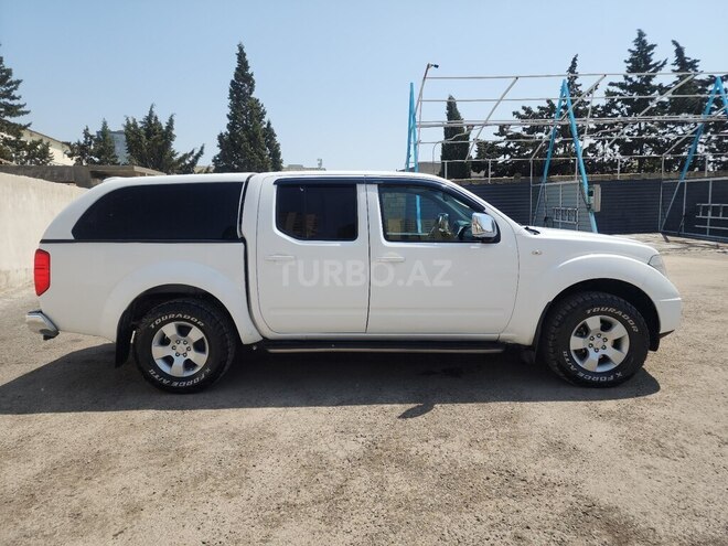 Nissan Navara 2013, 292,300 km - 2.5 l - Bakı