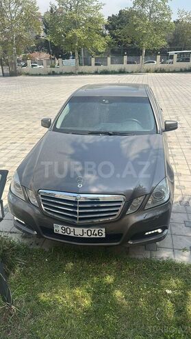 Mercedes E 220 d 2009, 280,000 km - 2.2 л - Bakı