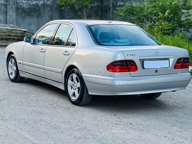 Mercedes E 280 1999, 399,800 km - 2.8 l - Gəncə