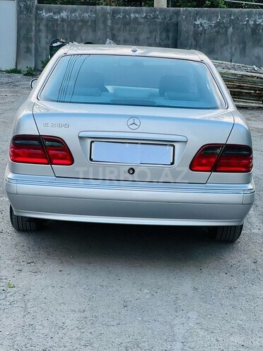 Mercedes E 280 1999, 399,800 km - 2.8 l - Gəncə