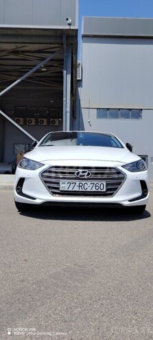 Hyundai Avante 2015, 180,000 km - 1.6 л - Bakı