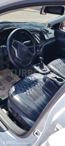 Hyundai Avante 2015, 180,000 km - 1.6 л - Bakı