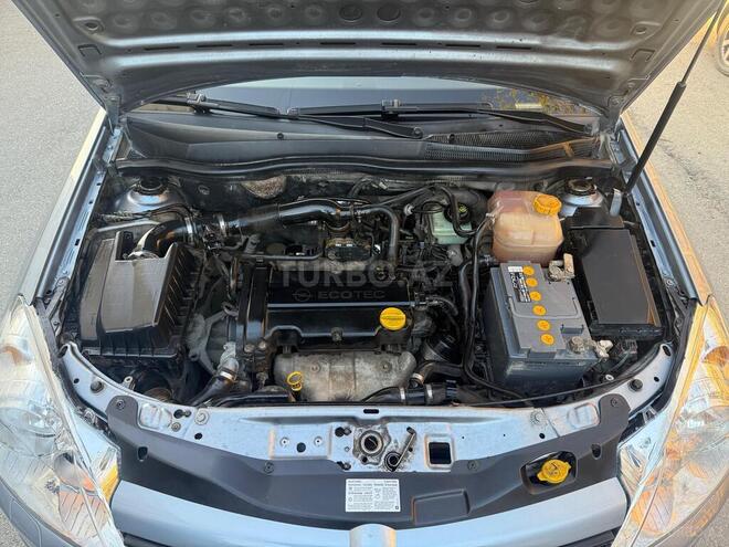 Opel Astra 2005, 302,150 km - 1.4 l - Bakı