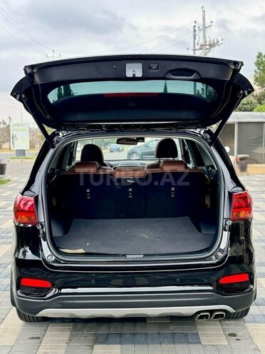 Kia Sorento-11