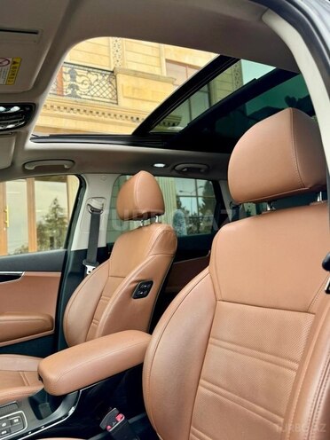 Kia Sorento-4