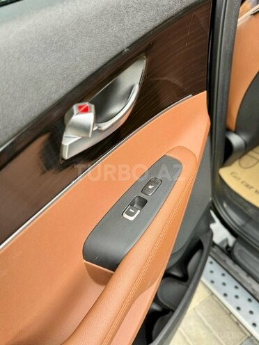 Kia Sorento-9