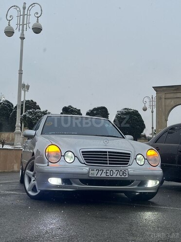 Mercedes E 320 2000, 280,000 km - 3.2 l - Bərdə