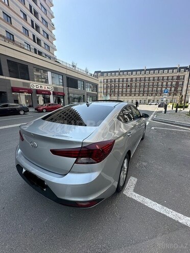 Hyundai Elantra 2019, 81,200 km - 2.0 l - Bakı