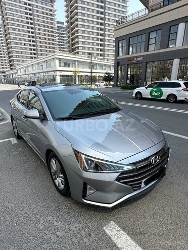 Hyundai Elantra 2019, 81,200 km - 2.0 l - Bakı