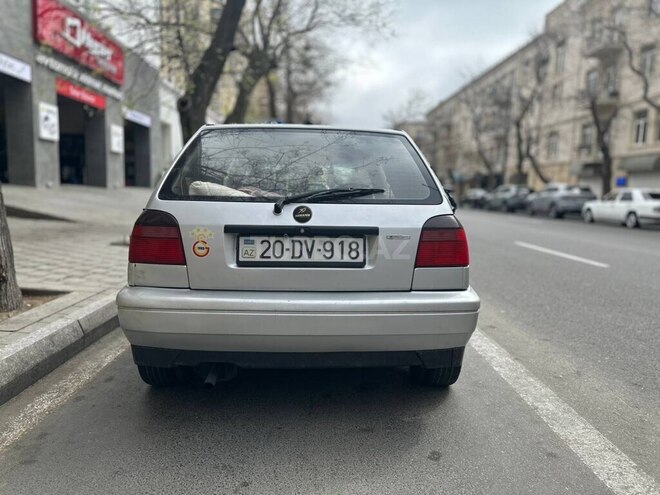 Volkswagen Golf 1996, 264,000 km - 1.8 l - Bakı