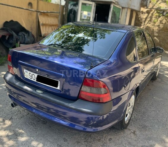 Opel Vectra 1996, 300,000 km - 2.0 l - Bakı