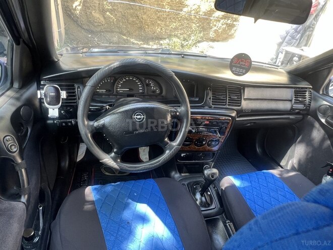 Opel Vectra 1996, 300,000 km - 2.0 l - Bakı