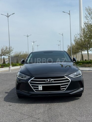 Hyundai Elantra 2018, 114,000 km - 2.0 л - Bakı