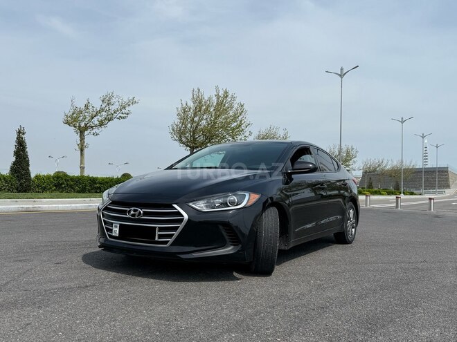 Hyundai Elantra 2018, 114,000 km - 2.0 л - Bakı