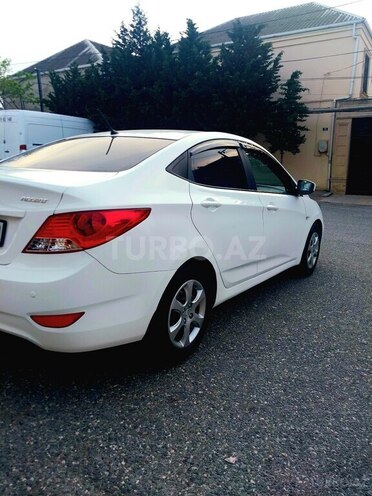 Hyundai Accent 2014, 145,000 km - 1.6 l - Bakı