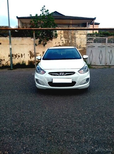 Hyundai Accent 2014, 145,000 km - 1.6 l - Bakı