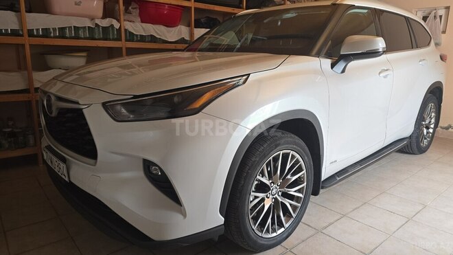 Toyota Highlander 2022, 76,000 km - 2.5 l - Bakı