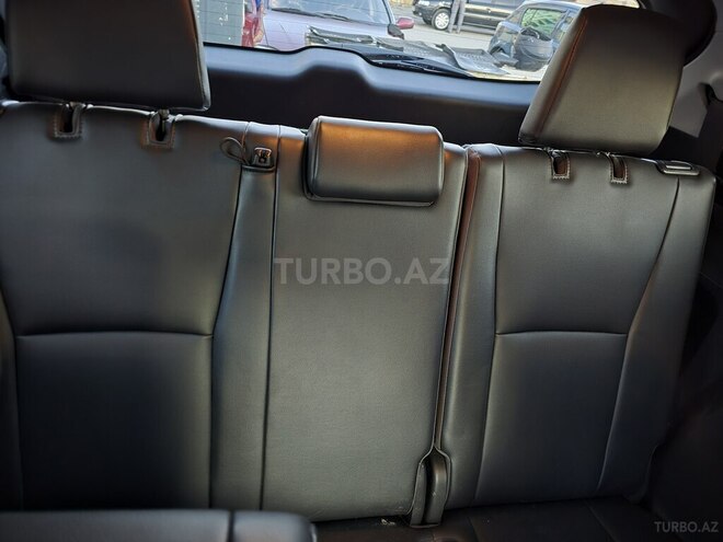 Toyota Highlander 2022, 76,000 km - 2.5 l - Bakı