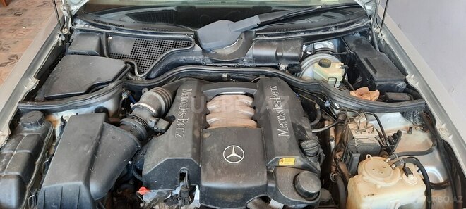 Mercedes E 240 1999, 327,910 km - 2.4 l - Bakı