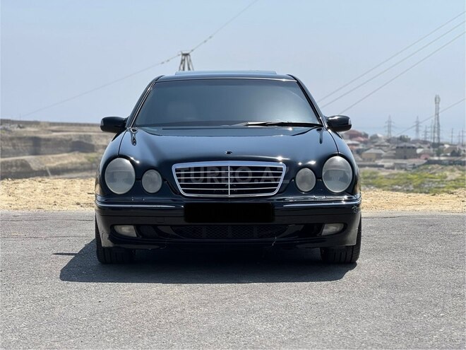 Mercedes E 320-2