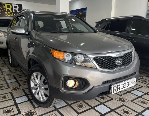 Kia Sorento-4