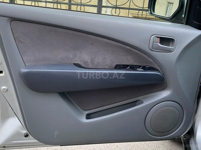 Mitsubishi Airtrek 2002, 412,029 km - 2.0 l - Sumqayıt