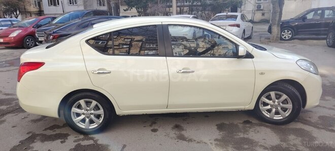Nissan Sunny 2014, 213,000 km - 1.5 l - Bakı