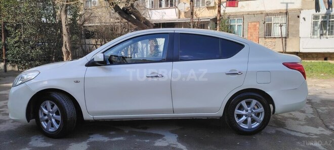 Nissan Sunny 2014, 213,000 km - 1.5 l - Bakı
