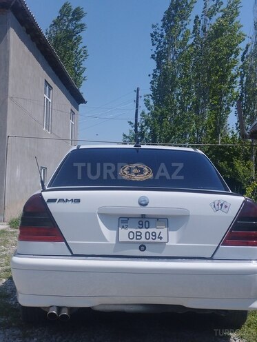 Mercedes C 240 2000, 314,000 km - 2.4 л - Kürdəmir