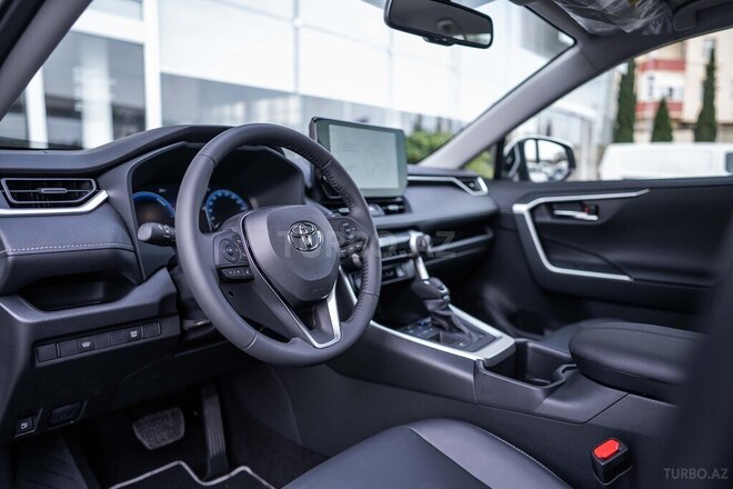Toyota RAV4-7