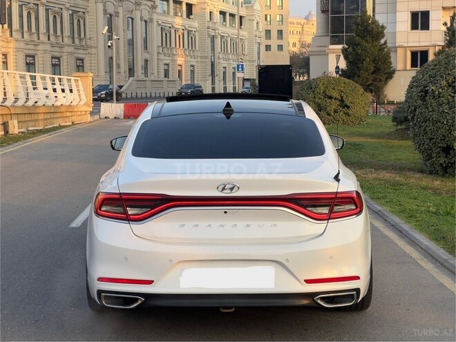 Hyundai Grandeur 2017, 181,400 km - 2.2 l - Bakı