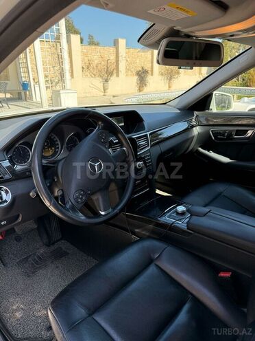 Mercedes E 220 d 2011, 294,000 km - 2.2 л - Bakı