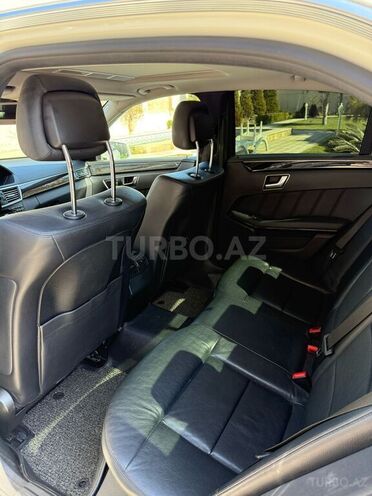 Mercedes E 220 d 2011, 294,000 km - 2.2 л - Bakı