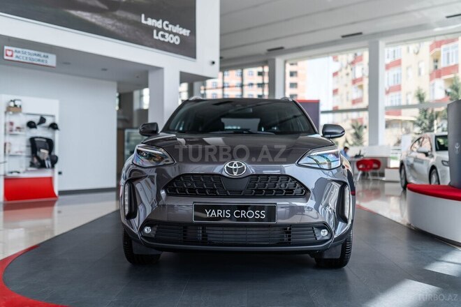 Toyota Yaris Cross-1