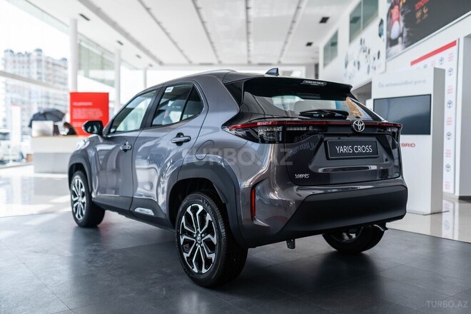Toyota Yaris Cross-8