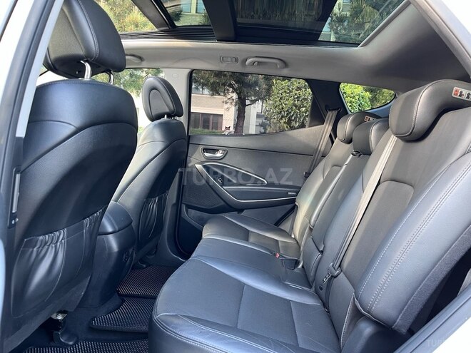 Hyundai Santa Fe-10
