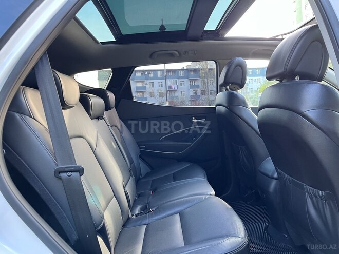 Hyundai Santa Fe-9