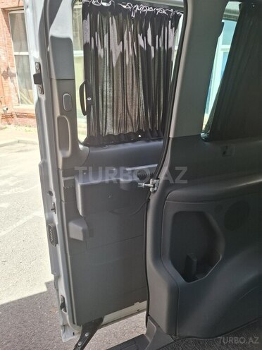 Mercedes Viano-13
