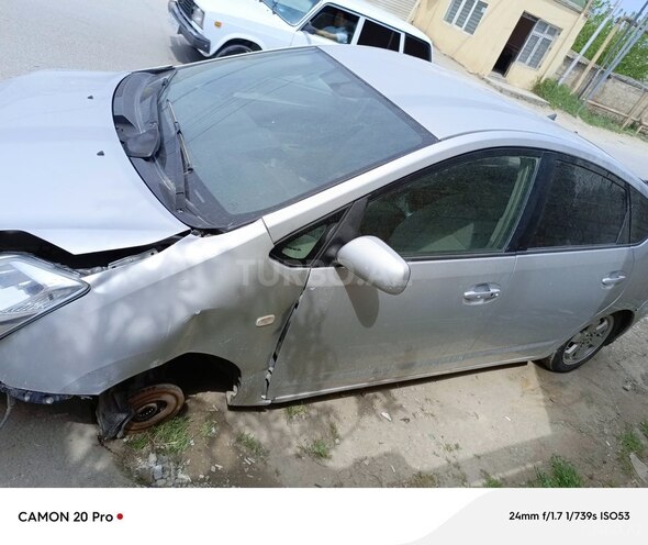 Toyota Prius 2007, 258,000 km - 1.5 l - Şəki