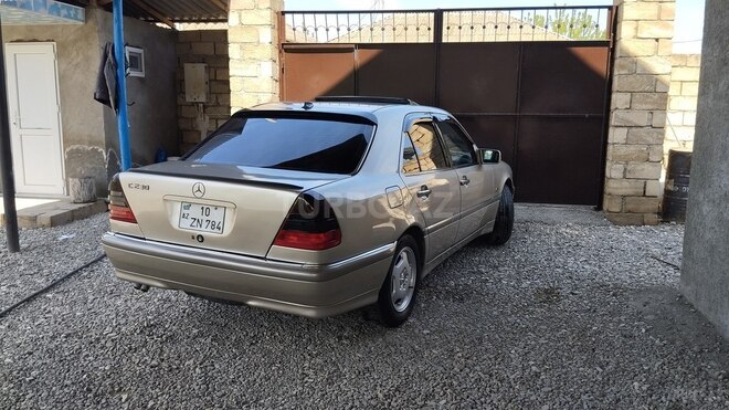 Mercedes C 230 1997, 299,500 km - 2.3 l - Ağcabədi