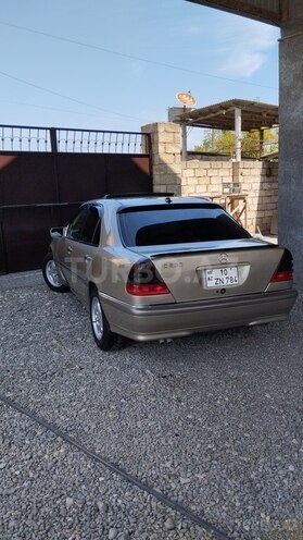 Mercedes C 230 1997, 299,500 km - 2.3 l - Ağcabədi