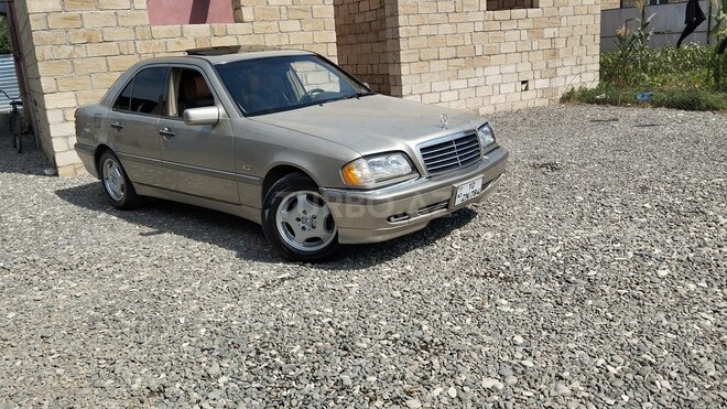 Mercedes C 230 1997, 299,500 km - 2.3 l - Ağcabədi
