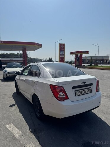 Chevrolet Aveo-4