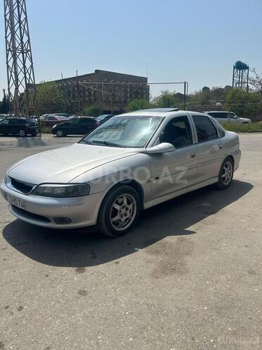 Opel Vectra 1995, 420,000 km - 2.0 l - Bakı