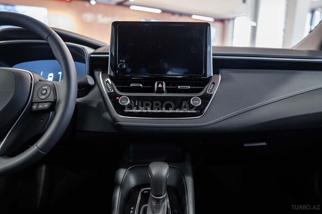 Toyota Corolla-11