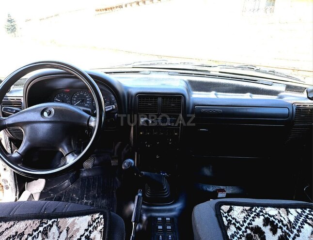 GAZ 31105 2005, 192,000 km - 2.3 l - Bakı