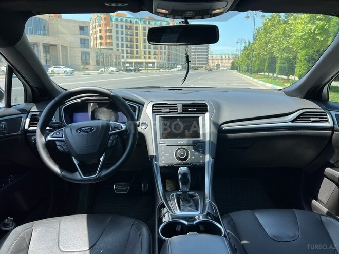 Ford Fusion (North America) 2014, 240,000 km - 2.0 л - Sumqayıt