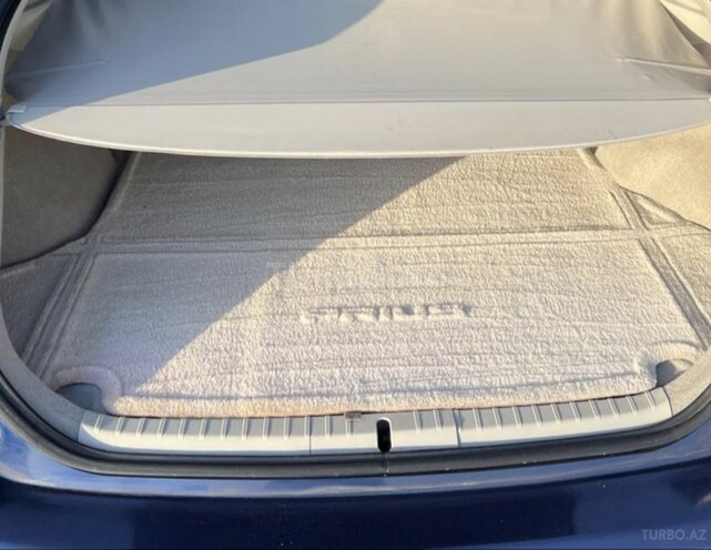 Toyota Prius 2010, 354,056 km - 1.8 л - Bakı